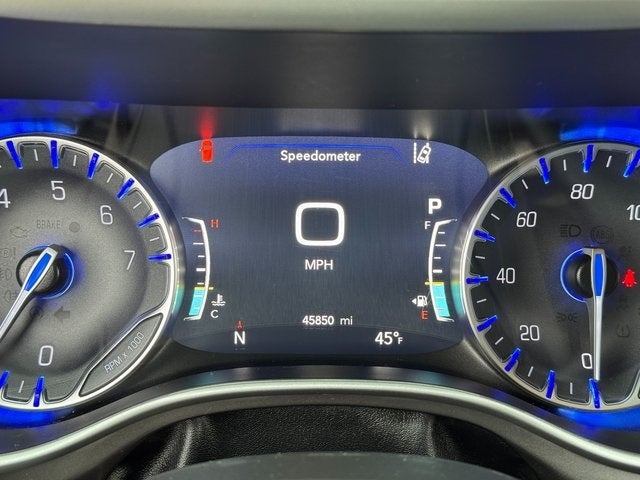 2024 Chrysler Pacifica Touring L | Apple CarPlay | Rear View Camera