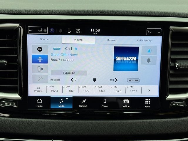 2024 Chrysler Pacifica Touring L | Apple CarPlay | Rear View Camera