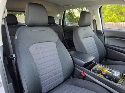 2020 Ford Edge SE | Low Miles | Apple CarPlay/Android Auto