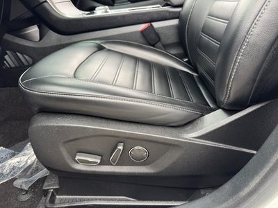 2019 Ford Edge SEL | Pano Roof | Class II Tow Pkg. | AWD