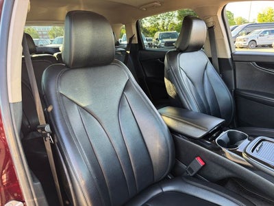 2022 Lincoln Nautilus Standard | Premium Pkg | AWD | Wireless CarPlay |