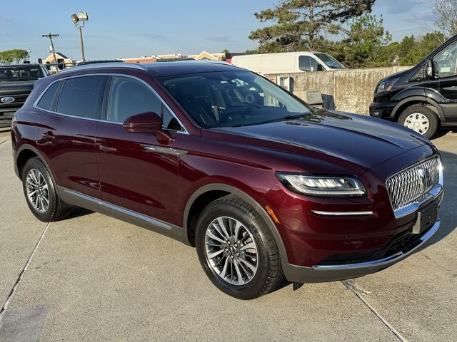 2022 Lincoln Nautilus Standard | Premium Pkg | AWD | Wireless CarPlay |
