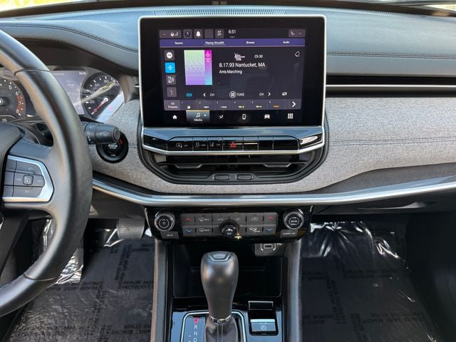 2022 Jeep Compass Latitude | Pano Sunroof | 4X4 | Convenience Pkg |