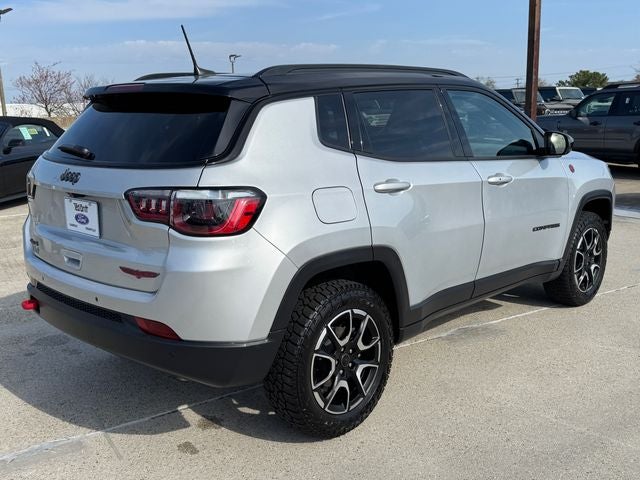2025 Jeep Compass Trailhawk | 4X4 | Wireless CarPlay | Blind Spot