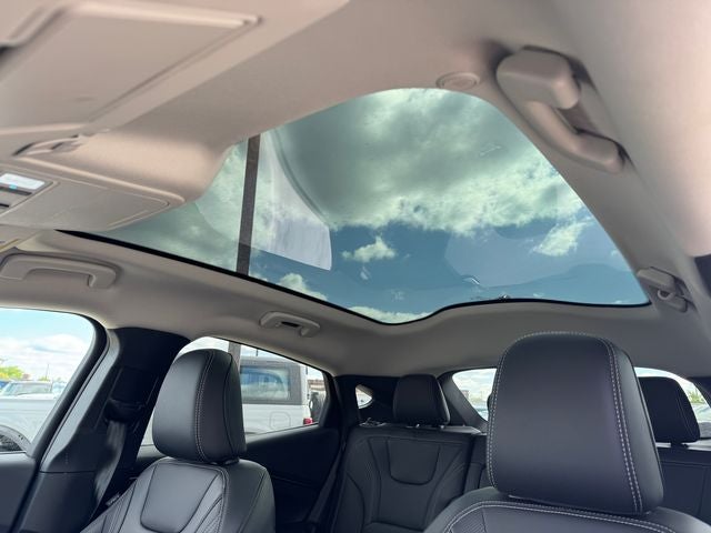 2025 Ford Mustang Mach-E Premium | Extended Range | AWD | Pano Sunroof