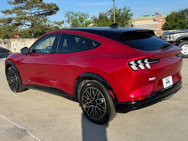 2024 Ford Mustang Mach-E Premium | Extended Battery | AWD | Pano Sunroof