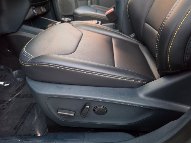 2026 Ford Maverick Lobo Standard | Moonroof | Wireless CarPlay | AWD