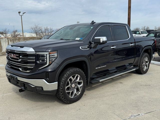 2023 GMC Sierra 1500 SLT Premium Pkg. | X31 Off-Road Pkg. | Moonroof