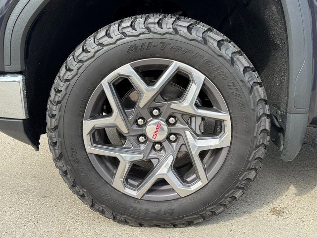 2023 GMC Sierra 1500 SLT Premium Pkg. | X31 Off-Road Pkg. | Moonroof