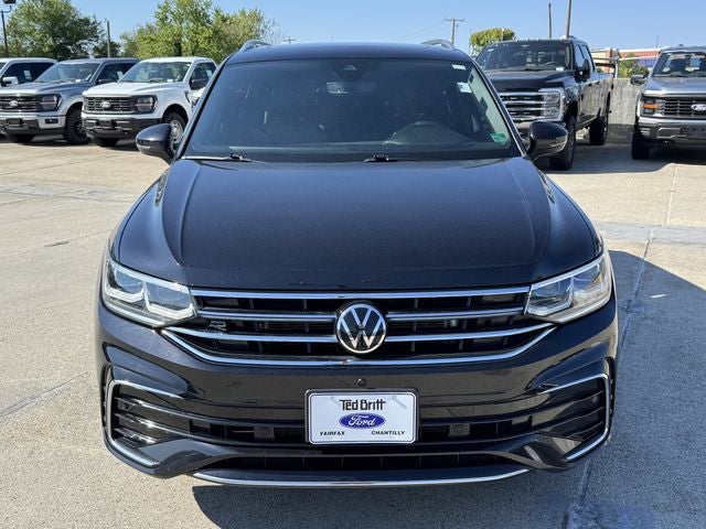 2022 Volkswagen Tiguan 2.0T SEL R-Line | Pano Sunroof | AWD | CarPlay