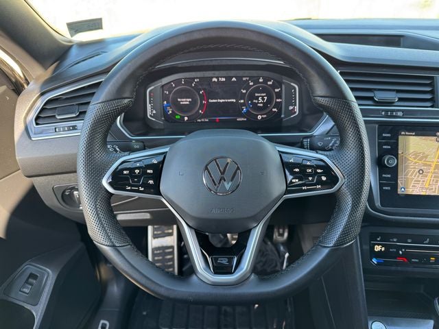 2022 Volkswagen Tiguan 2.0T SEL R-Line | Pano Sunroof | AWD | CarPlay