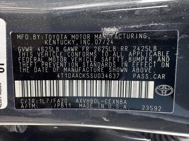 2025 Toyota Camry LE