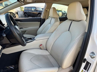 2023 Toyota Camry Hybrid XLE