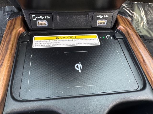 2022 Honda CR-V Hybrid Touring | Clean One Owner | AWD | Heated Leather Seats