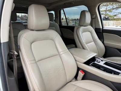 2022 Lincoln Aviator Standard | Premium Pkg. | Elements Pkg. | Tow Pkg. | AWD