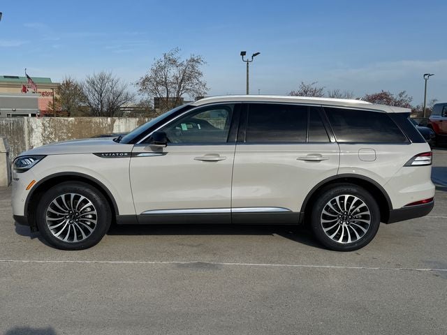2022 Lincoln Aviator Reserve | Elements Plus Pkg. | Luxury Pkg. | AWD