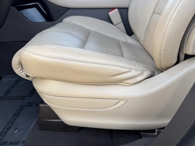 2022 Lincoln Aviator Reserve | Luxury Pkg. | Elements Pkg. + | AWD