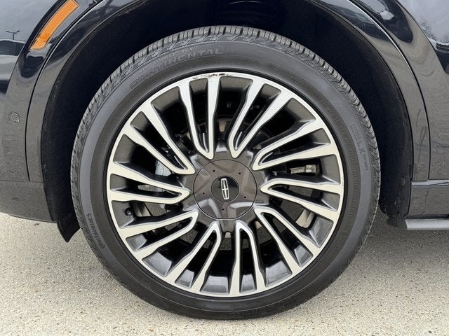 2022 Lincoln Corsair Reserve | Sport Pkg. | Pano Roof | Adaptive Cruise | AWD