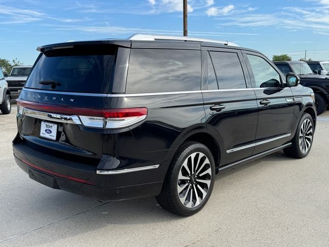 2023 Lincoln Navigator Reserve | 360 Camera | 2nd Row Captain