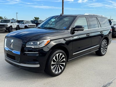 2023 Lincoln Navigator Reserve | 360 Camera | 2nd Row Captain