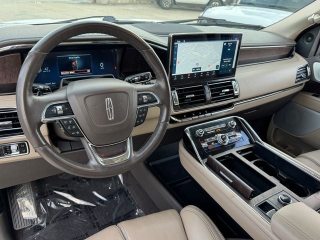 2023 Lincoln Navigator L Reserve | 22" Wheels | Wireless CarPlay | 4WD