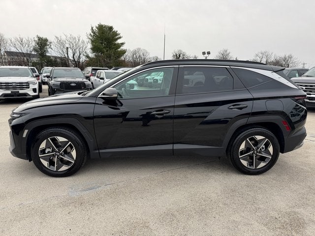 2025 Hyundai Tucson SEL Convenience | Wireless CarPlay | Nav | Moonroof