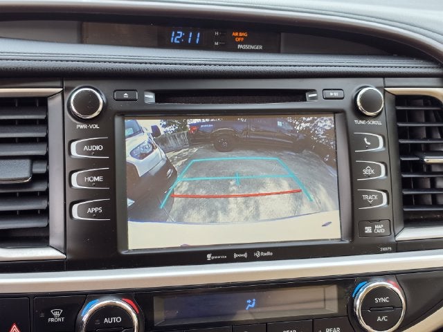 2018 Toyota Highlander Hybrid XLE | Moonroof