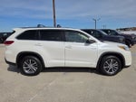 2018 Toyota Highlander Hybrid XLE | Moonroof