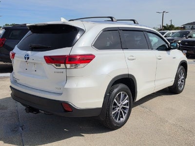 2018 Toyota Highlander Hybrid XLE | Moonroof