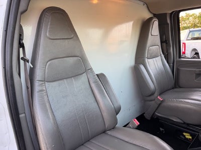 2018 GMC Savana 3500 Work Van | TransGlobal 16' Box w/ Lift Gate