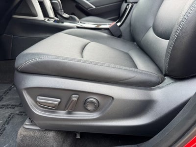 2023 Toyota Corolla Cross XLE | Moonroof | Navigation | AWD