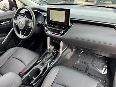 2023 Toyota Corolla Cross XLE | Moonroof | Navigation | AWD