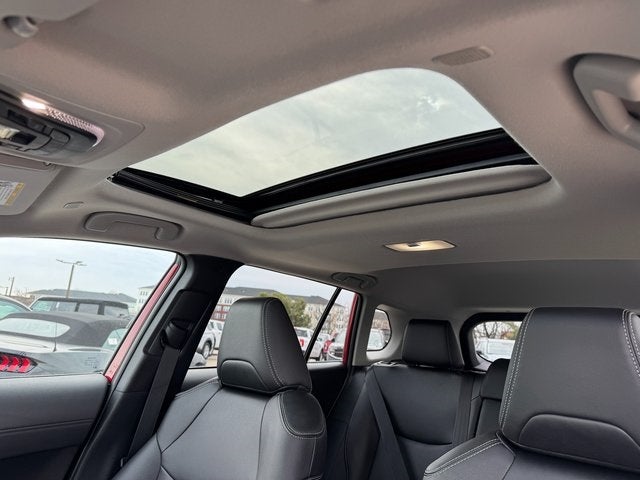 2023 Toyota Corolla Cross XLE | Moonroof | Navigation | AWD