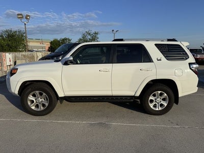 2024 Toyota 4Runner SR5 Premium | Moonroof Pkg | 3rd Row Seating | Premium Pkg