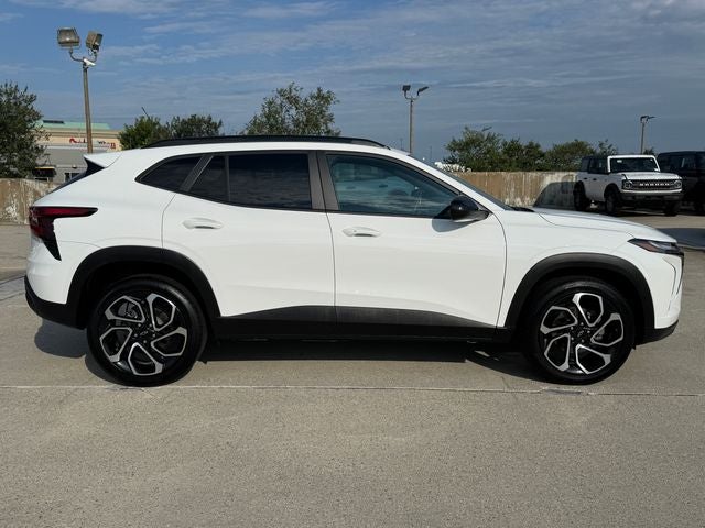 2025 Chevrolet Trax 2RS | Driver Confidence Pkg. | Wireless CarPlay