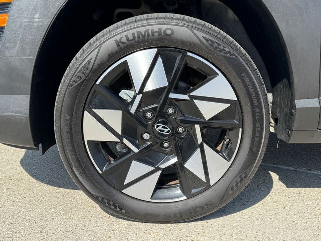 2025 Hyundai Kona SEL | Wireless CarPlay | Blind Spot Warning | AWD