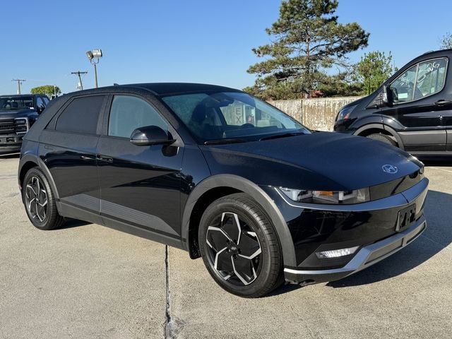 2024 Hyundai IONIQ 5 SE
