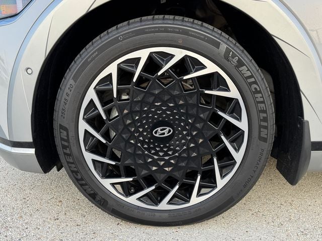 2023 Hyundai IONIQ 5 Limited | Smart Cruise Control | AWD
