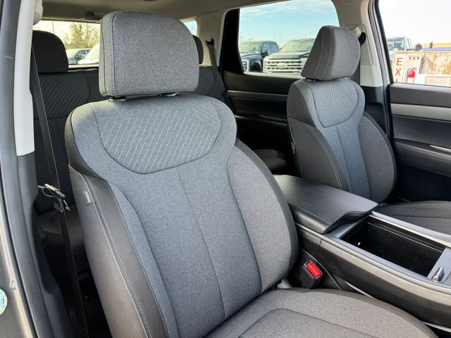 2025 Hyundai Palisade SE | Smart Cruise Control | Navigation | CarPlay
