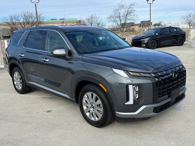 2025 Hyundai Palisade SE | Smart Cruise Control | Navigation | CarPlay