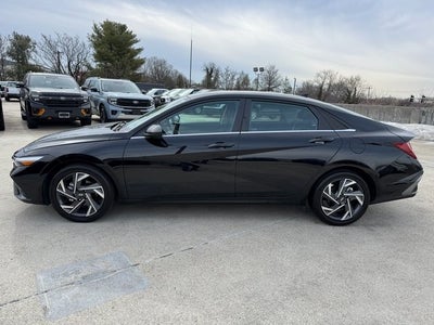2025 Hyundai Elantra SEL Convenience