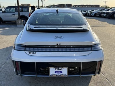 2024 Hyundai IONIQ 6 SE