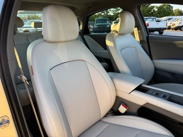 2024 Hyundai IONIQ 6 SEL | Navigation | Heated Seats | AWD