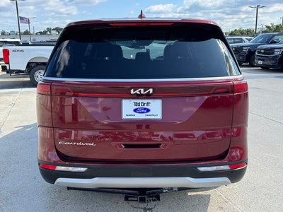 2022 Kia Carnival LXS | 8 Passenger | Heated Seats