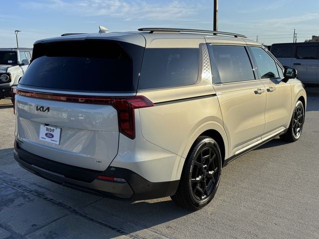 2025 Kia Carnival Hybrid SX | Pano Moonroof | Dark Edition Pkg |