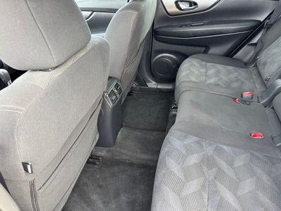 2016 Nissan Rogue SV | AWD | Back-Up Cam | Low Miles
