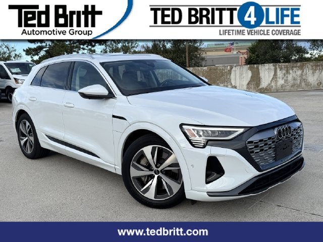 2024 Audi Q8 e-tron