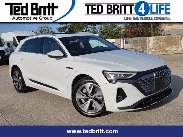 2024 Audi Q8 e-tron
