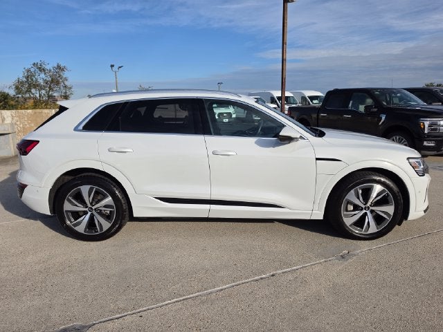 2024 Audi Q8 e-tron Premium Plus quattro