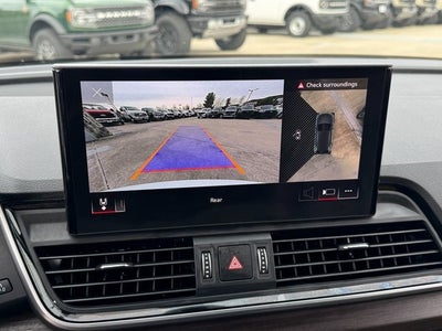 2024 Audi Q5 45 S line Premium quattro